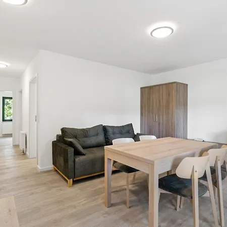 1 Bedroom Front In 아파트